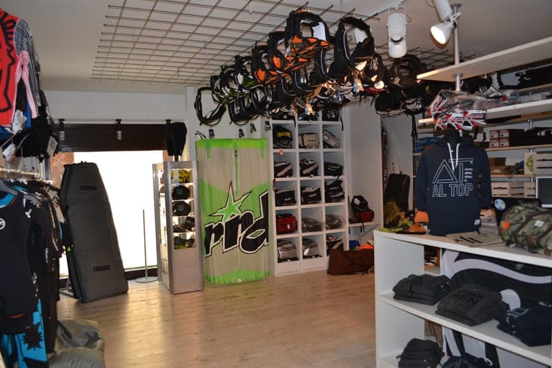 tender-surf-shop-campione-del-garda